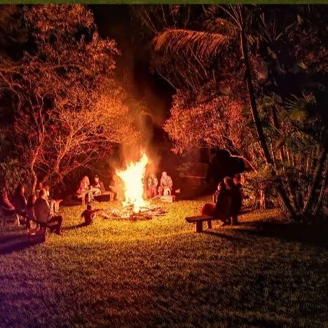 Fogueira e roda de convivência no CEE